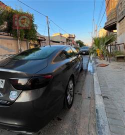 Chrysler 200